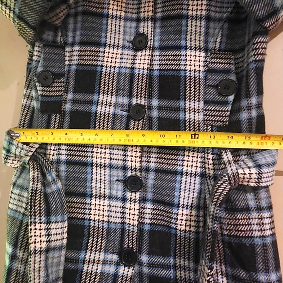 Digital Clothing Blue- White- Black- Zipper coat with button up and belt. - Picture 3 of 3
